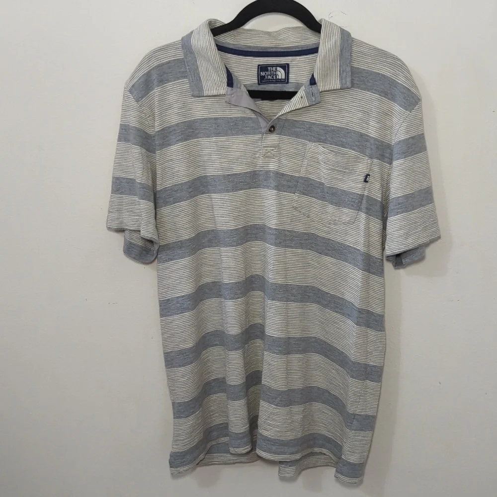 The North Face Polo Shirt Gray + White Striped Gorpcore Outdoors Men's Size L